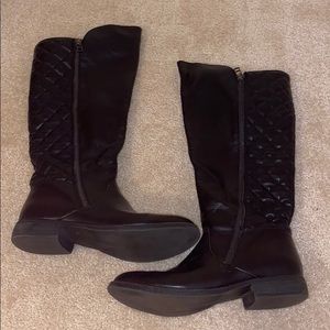 Great condition mossimo black riding boots!